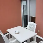 Dora